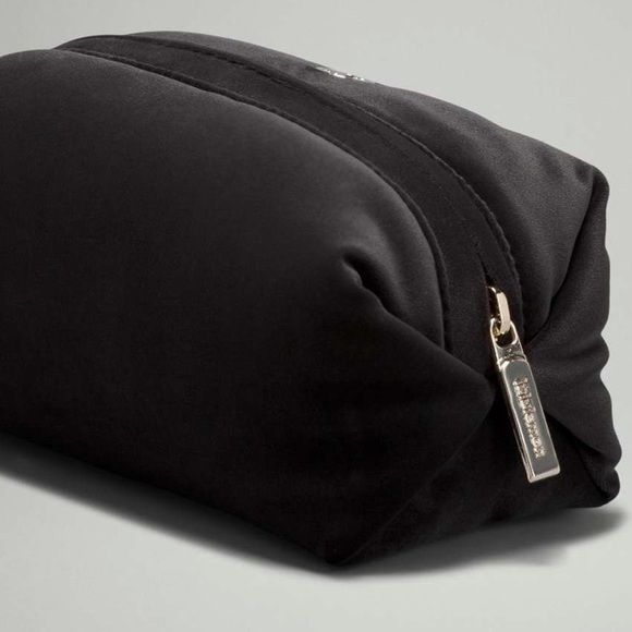 lululemon Black Mini Velour Pouch - Picture 3 of 5